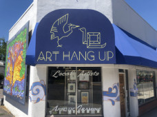 The Art Hang Up